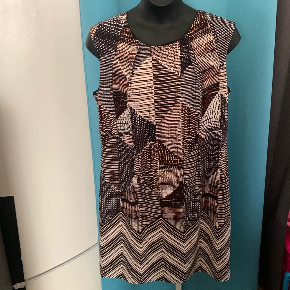 ILE NEW YORK DRESS